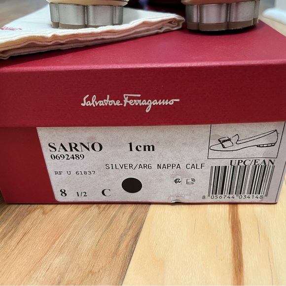 Ferragamo Metallic Sarno - Picture 3 of 7